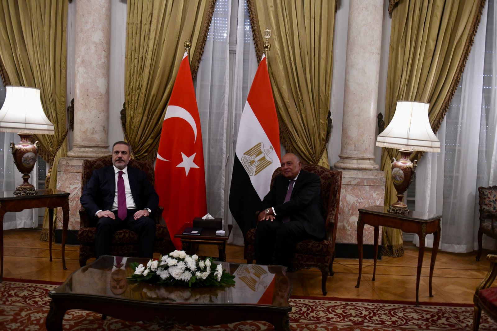 وزير الخارجية يستقبل نظيره التركى فى قصر التحرير (2)