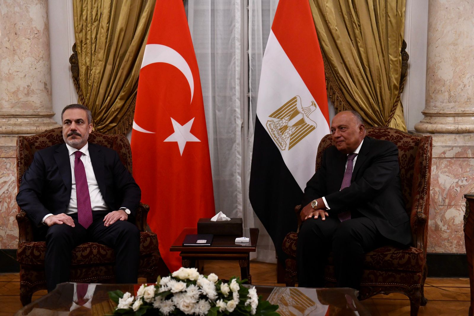 وزير الخارجية يستقبل نظيره التركى فى قصر التحرير (1)