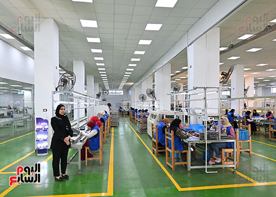 مصنع شركة بورسعيد للصناعات الكهربائية أفينا (2)