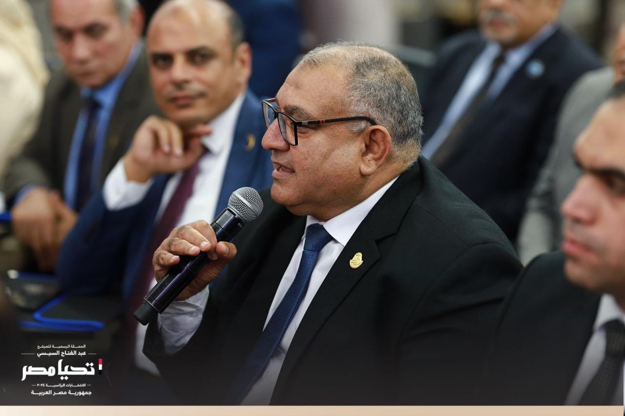 الحملة الرسمية للمرشح عبد الفتاح السيسي تستقبل وفداً من النقابة العامة للمهن الرياضية بمقرها الرسمي   (3)