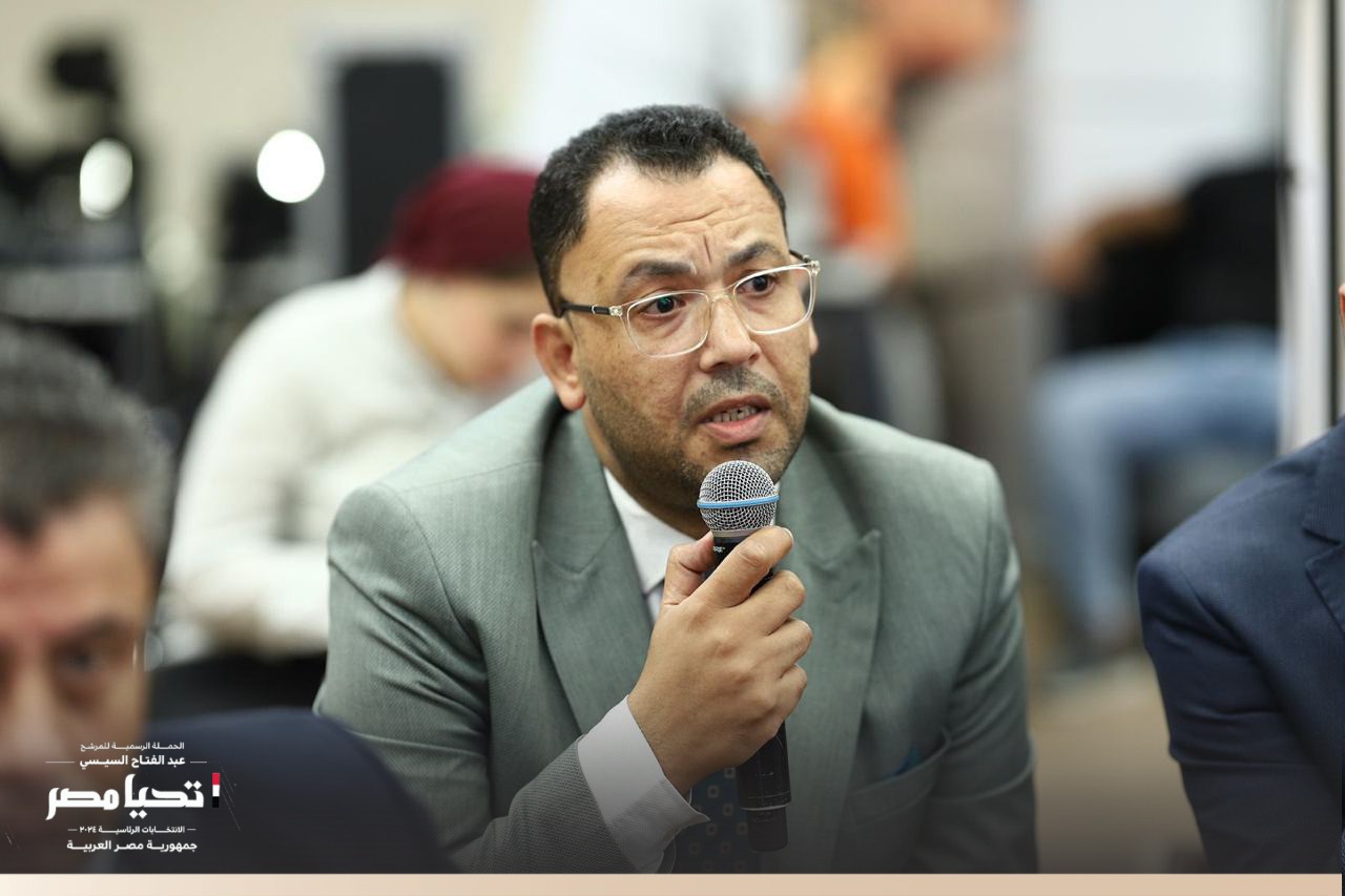 الحملة الرسمية للمرشح الرئاسي عبد الفتاح السيسي تستقبل وفداً من النقابة العامة للبنوك (10)