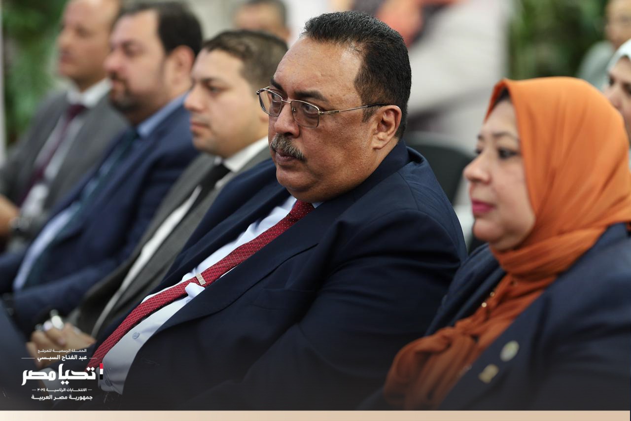 الحملة الرسمية للمرشح الرئاسي عبد الفتاح السيسي تستقبل وفداً من النقابة العامة للبنوك (6)