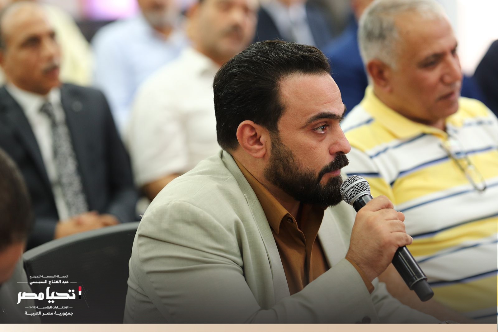 الحملة الرسمية للمرشح عبد الفتاح السيسي تستقبل وفدًا من النقابة العامة لعمال النقل البري (14)