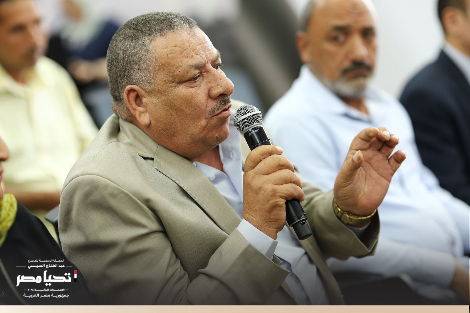 الحملة الرسمية للمرشح عبد الفتاح السيسي تستقبل وفدًا من النقابة العامة لعمال النقل البري (2)