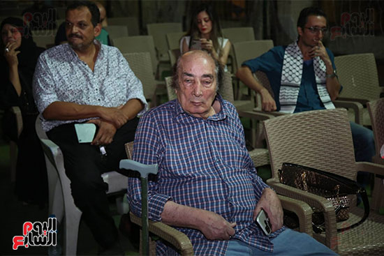الوقفة التضامنية مع أهل غزة بنقابة الممثلين  (37)