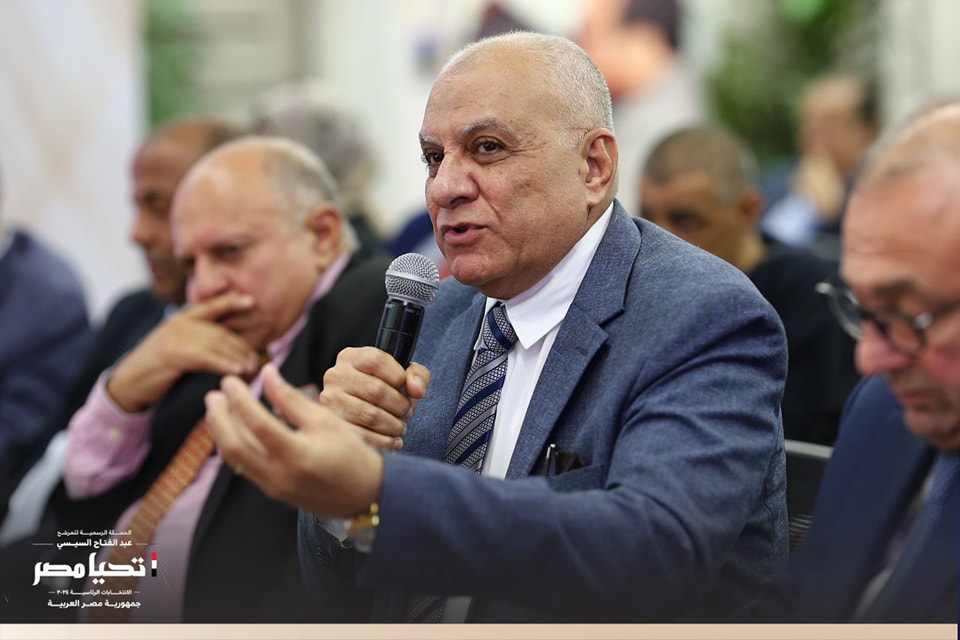 الحملة الرسمية للمرشح الرئاسى عبد الفتاح السيسي تستقبل وفدًا من الاتحاد العام للغرف التجارية  (1)
