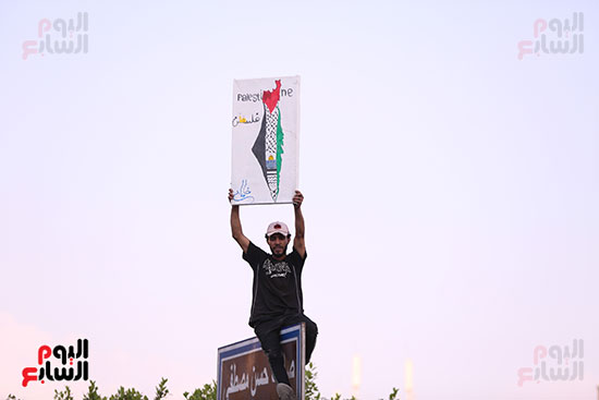 مظاهرة حاشدة بميدان الحصرى لدعم غزة (3)