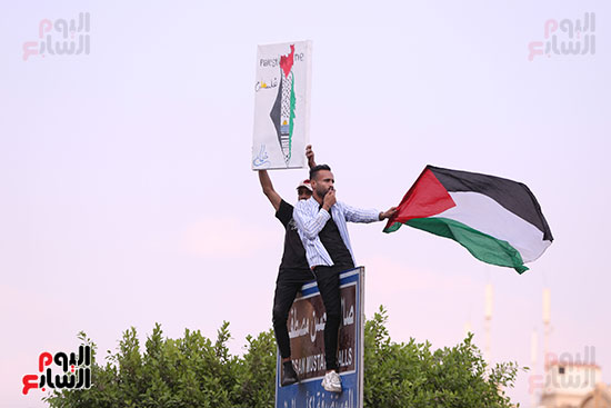 مظاهرة حاشدة بميدان الحصرى لدعم غزة (2)