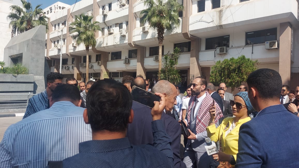 محامين الإسماعيلية يؤدون صلاة الغائب على شهداء غزة  (6)