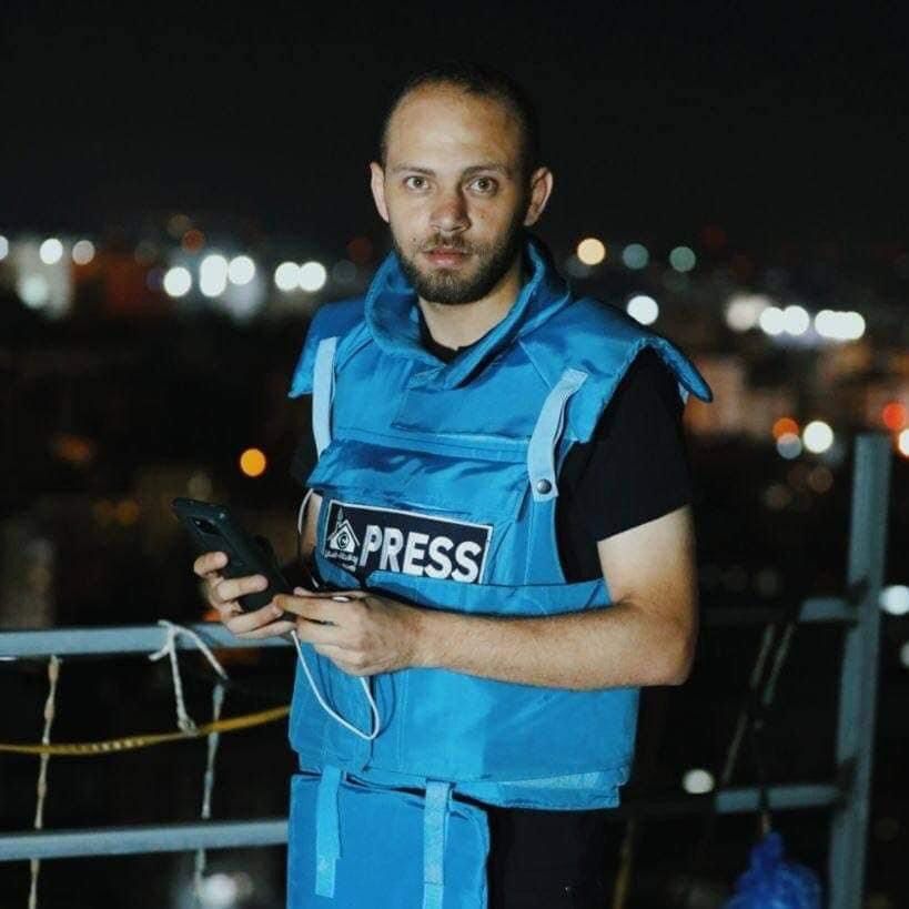 الشهيد الصحفي هشام محمد