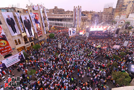 مسيرة من المطرية إلى ميدان الكوربة للاحتفال بنصر أكتوبر والمطالبة بترشح الرئيس السيسى (2)