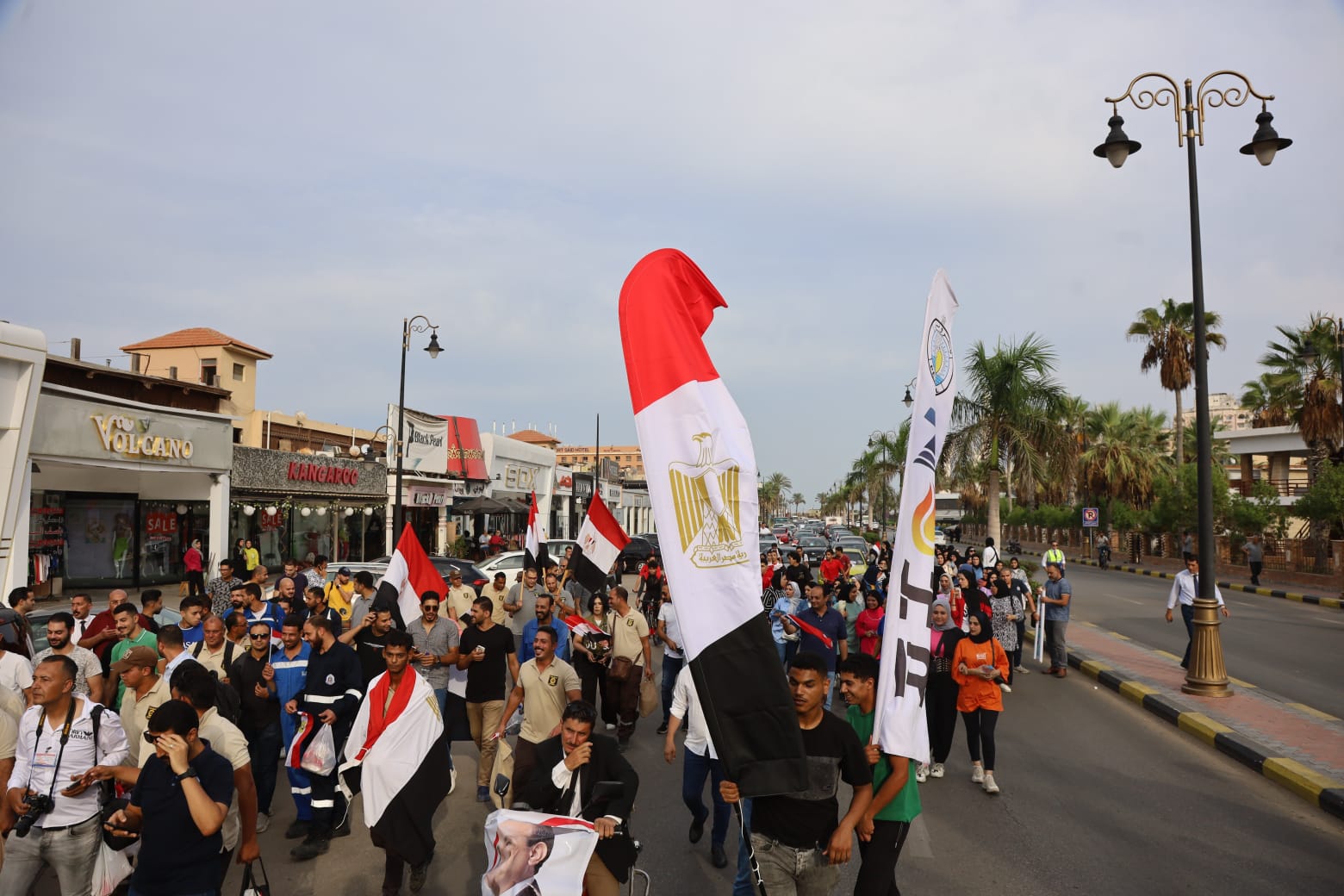 الآلاف ينظمون مسيرة حاشدة ببورسعيد (5)