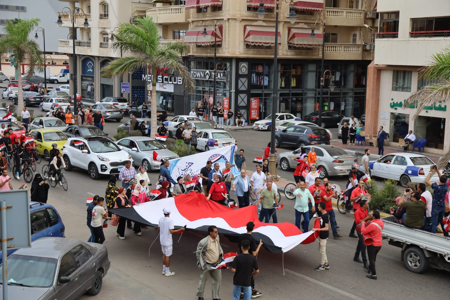 الآلاف ينظمون مسيرة حاشدة ببورسعيد (8)