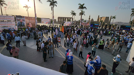 سيدات-ورجال-وشباب-وذوى-الهمم-يعلنون-دعمهم-للرئيس-السيسى-(13)