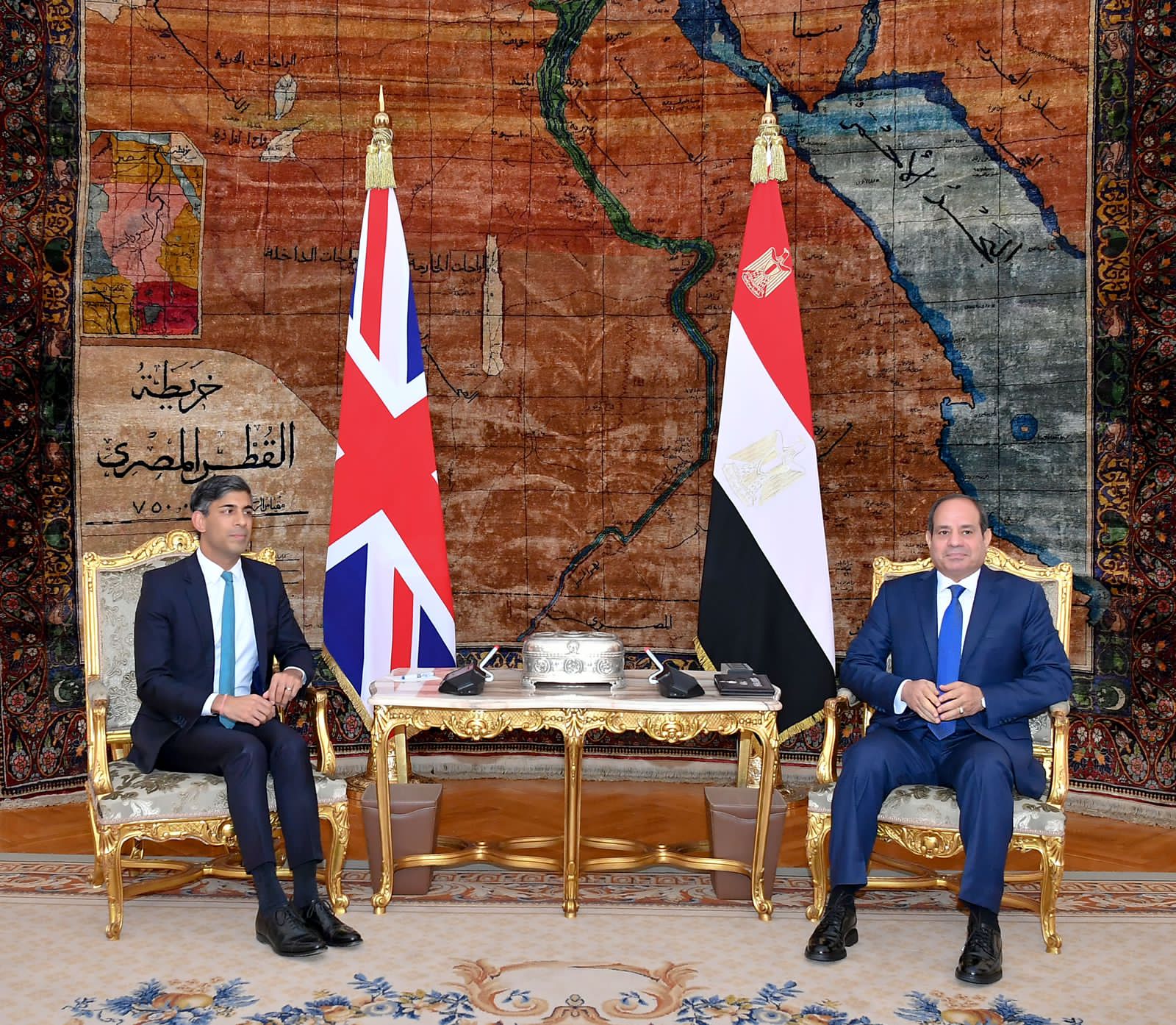 عبد الفتاح السيسي و رئيس الوزراء البريطاني (4)