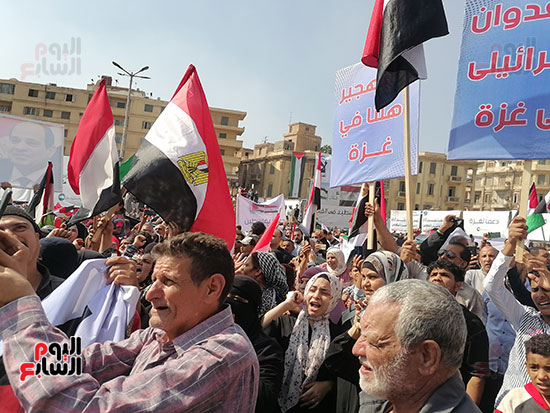 انضمام-آلاف-المواطنين-في-مسيرات-بعد-صلاة-الجمعة-إلي-ميدان-المحافظة-بالدقهلية-(2)