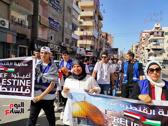 مسيرة حاشدة لمتطوعي حياة كريمة تجوب شوارع الإسماعيلية لدعم فلسطين (6)