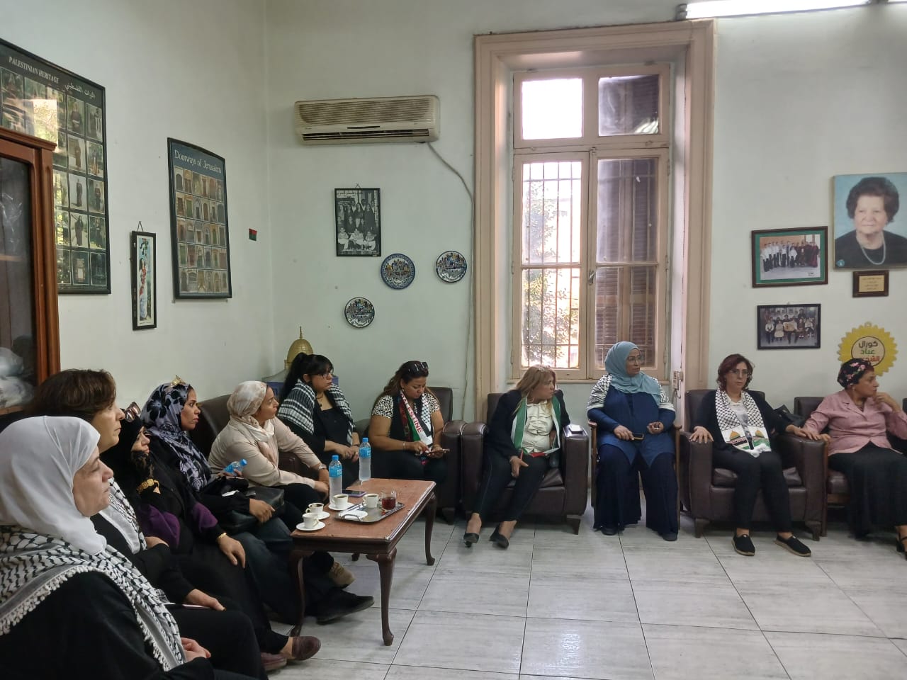 قيادات نسائية بالمصري الديمقراطي الاجتماعي تزرن اتحاد المرأة الفلسطينية بالقاهرة (2)