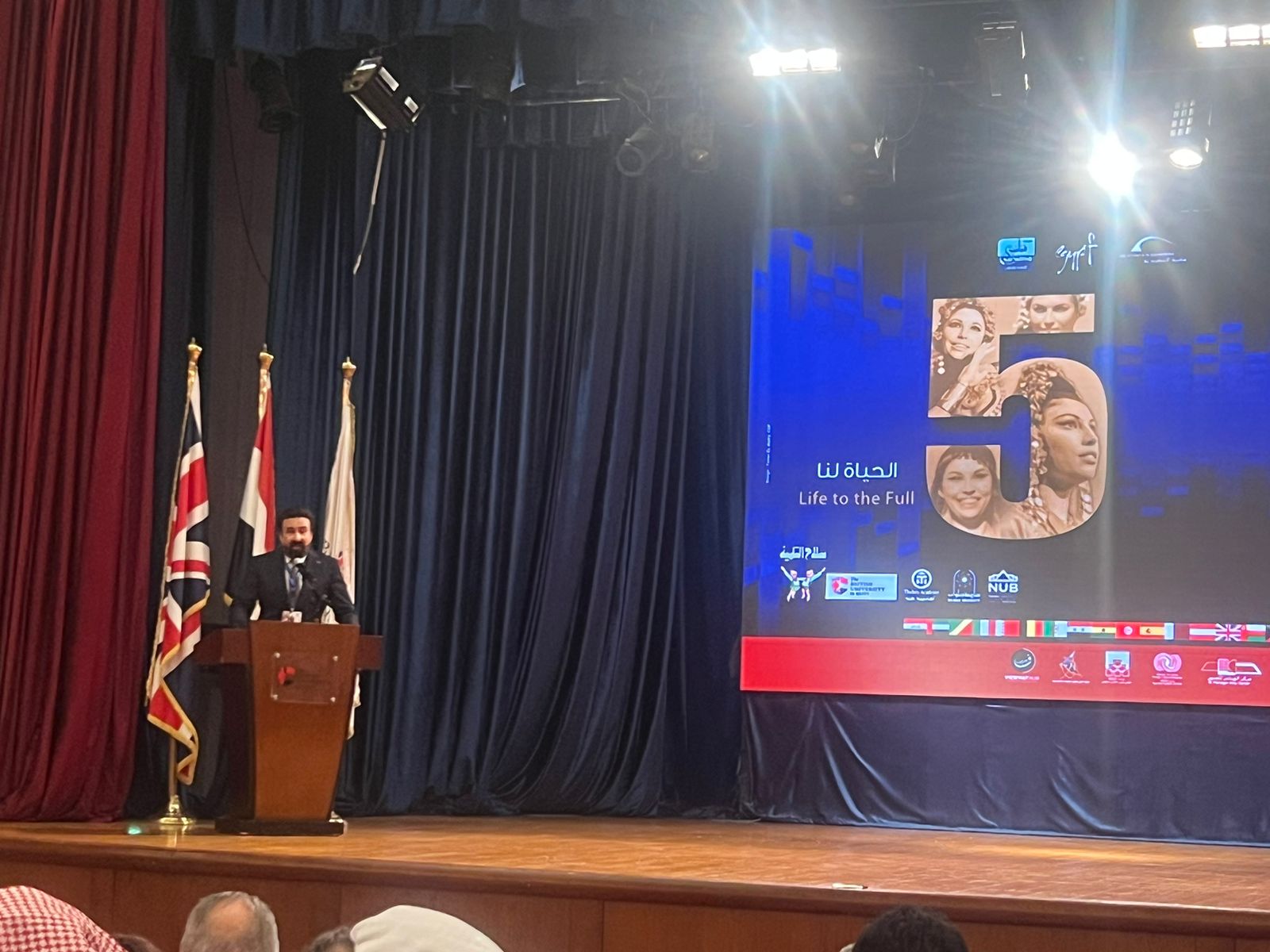 طارق الدسوقي بإفتتاح ملتقي القاهرة الدولي للمسرح الجامعي  الجامعات هي معامل تفريغ حقيقية لمواهب  الشباب (3)