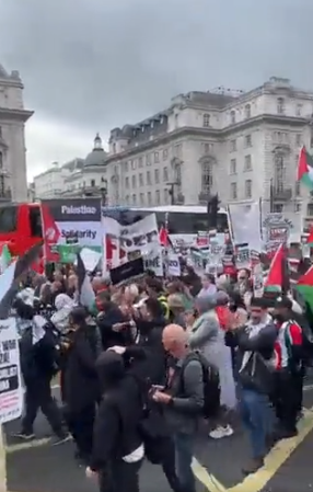جانب من المظاهرة الداعمة لغزة في لندن