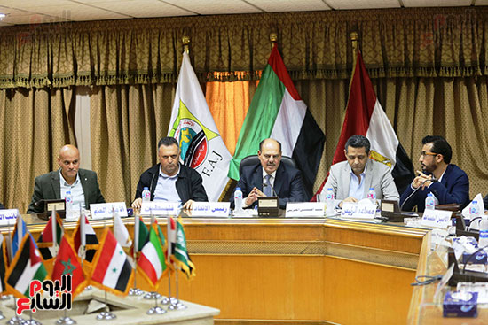 الصحفيين العرب (14)