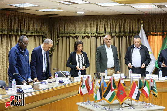 الصحفيين العرب (16)