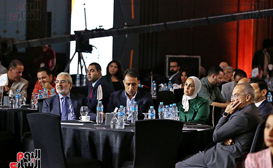 وزير التموين يطلق مشروع مراكز الغذاء الخضراء (6)