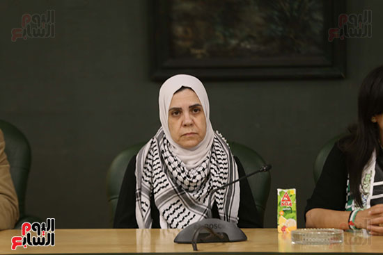  نضال وصمود المرأة الفلسطينية ضد الاحتلال (28)