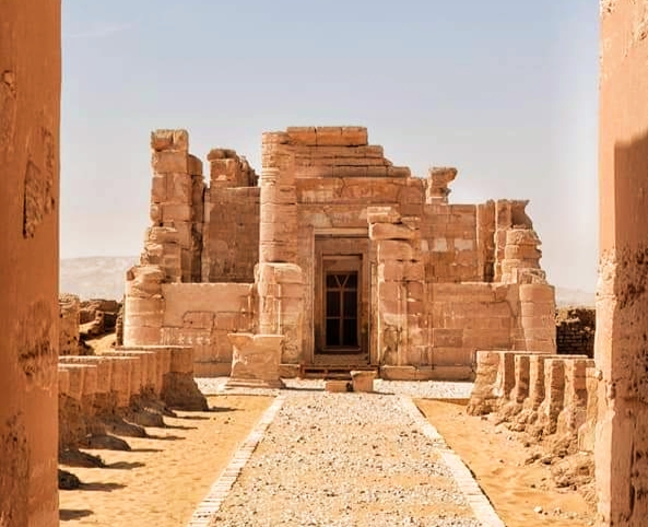 معبد دير الحجر بالوادى الجديد  (5)