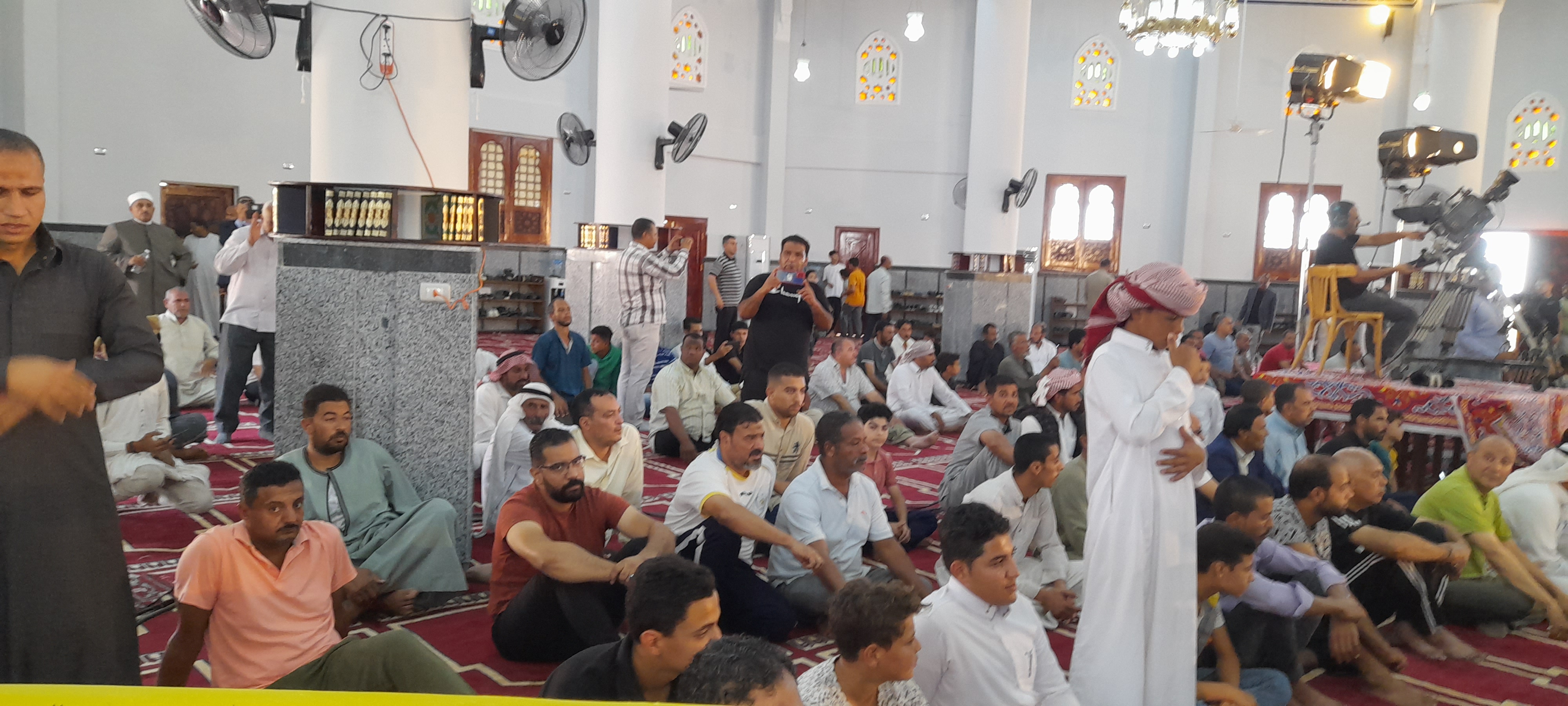 جزء من الأنشطة (6)