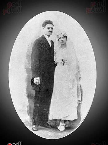 طه-حسين-وزوجته