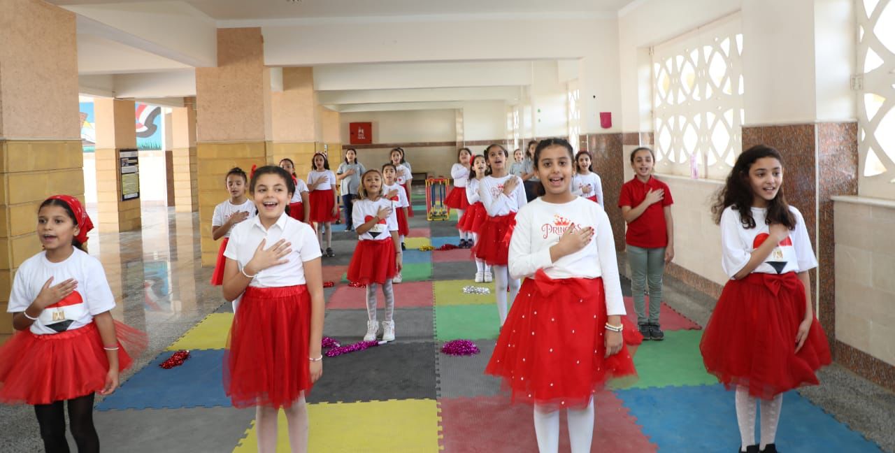 وزير التعليم يفتتح المدرسة الرسمية الدولية بمحافظة كفر الشيخ (2)