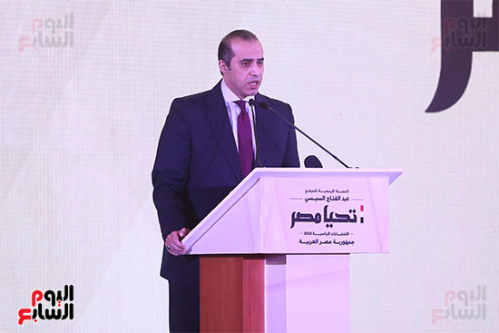 محمود فوزى (14)