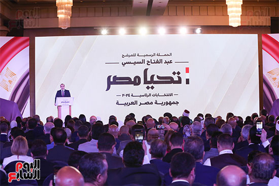 محمود فوزى (4)