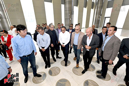 رئيس الوزراء يتفقد عددا من مشروعات العاصمة الإدارية (1)