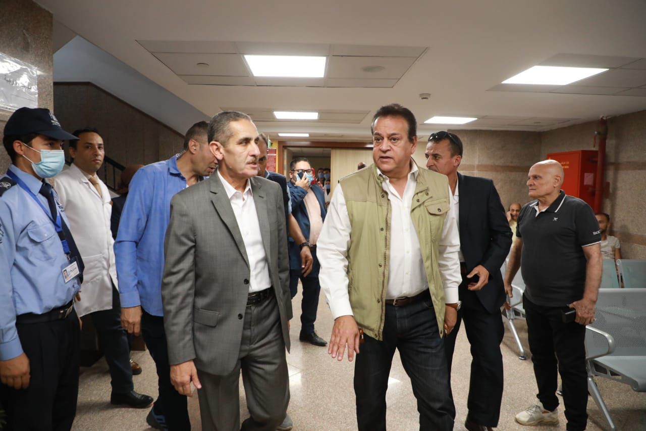 وزير الصحة يتفقد موقع إنشاء مستشفي طنطا العام وأورام طنطا الجديد (5)