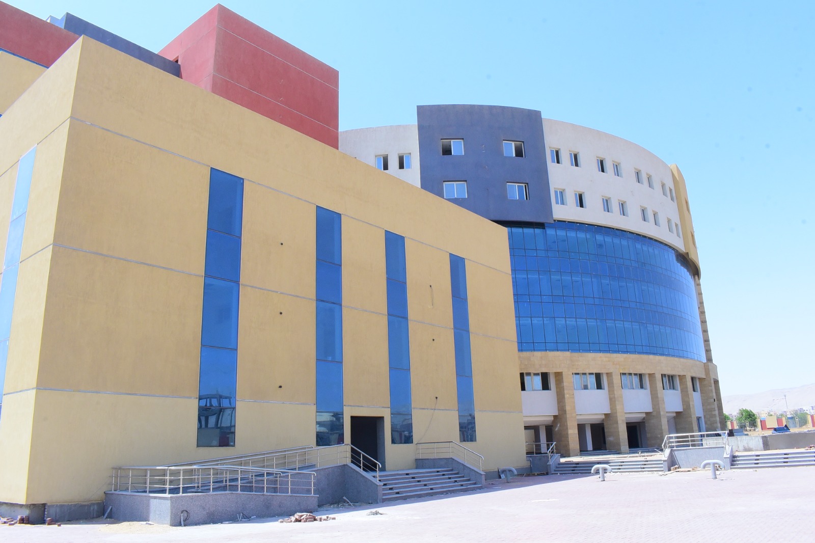 مستشفى شفاء الأطفال بسوهاج