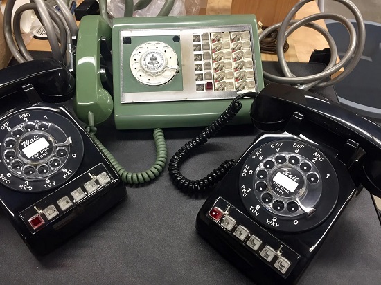 الهاتف قديماً
