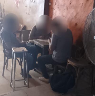 متهمون متهمون