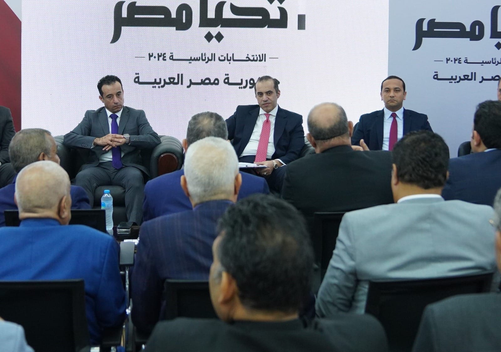 حزب المؤتمر في ضيافة الحملة الرسمية للمرشح الرئاسي عبد الفتاح السيسى (19)