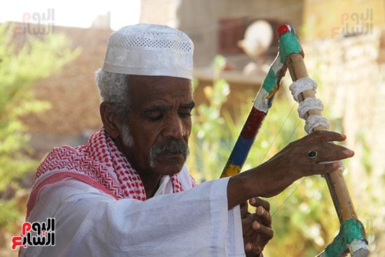 أقدم-عازف-طنبور-فى-بلاد-النوبة-(2)