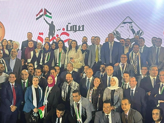 أعضاء-التنسيقية-في-مؤتمر-صوت-غزة-من-القاهرة
