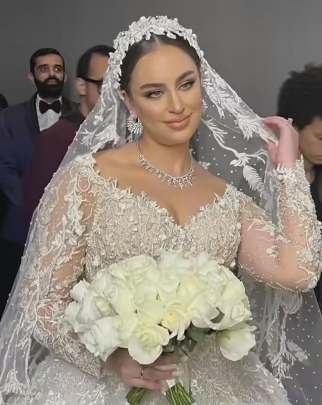 داليا البحيري تحتفل بزفاف ابنة شقيقتها والعسيلى يحيى الحفل (12)