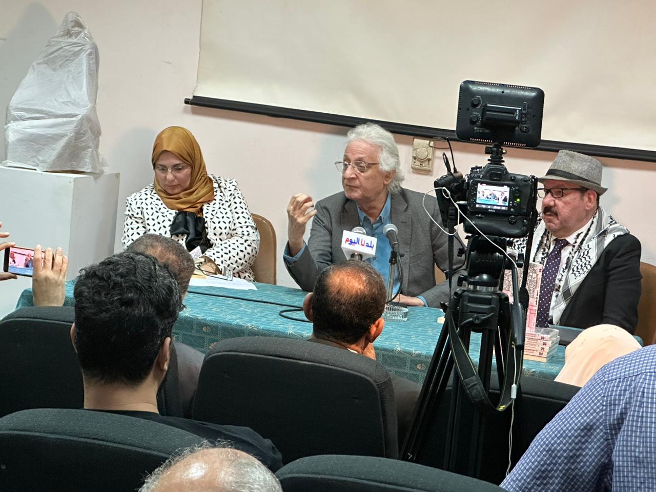 الصحفيين تنظم ندوة لمناقشة كتاب رسالة إلى حفيدى زين.. اسمها فلسطين (3)