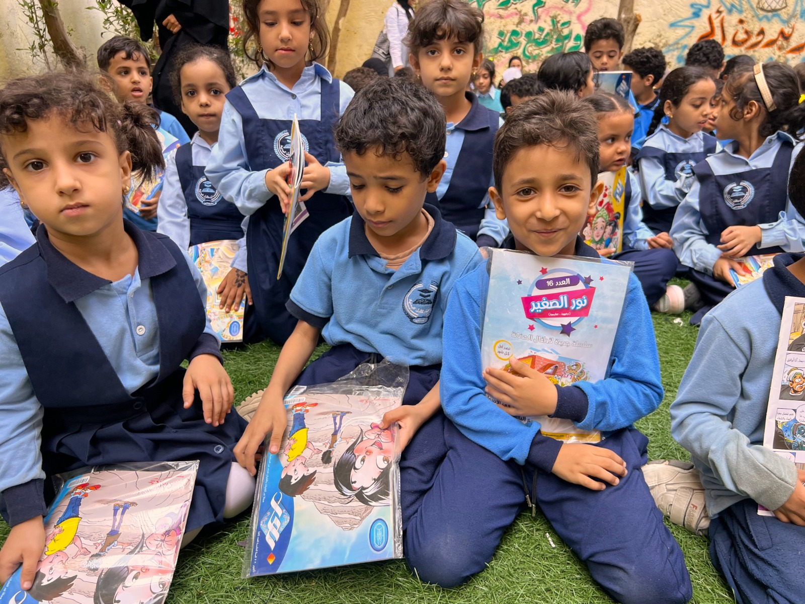 مجلة نور تشارك الأطفال بالمدارس اليمنية (2)