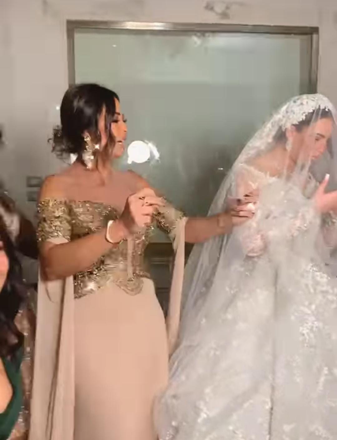 داليا البحيري تحتفل بزفاف ابنة شقيقتها والعسيلى يحيى الحفل (15)