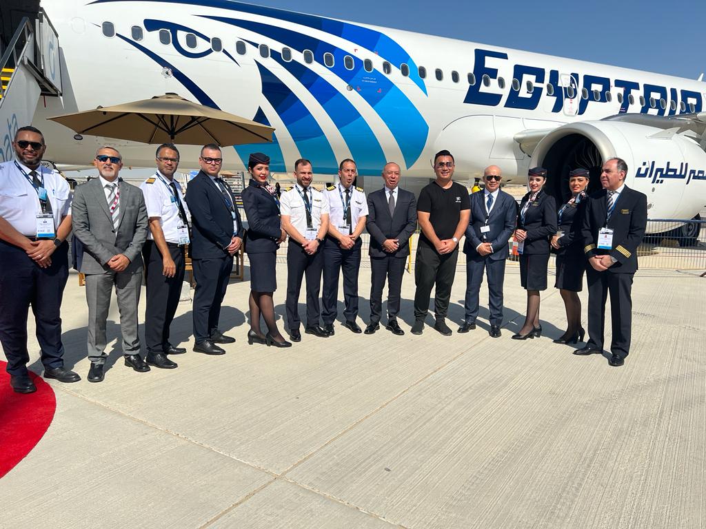 مصر للطيران توقع صفقة لشراء 10 طائرات  طراز A350-900 إيرباص  (16)
