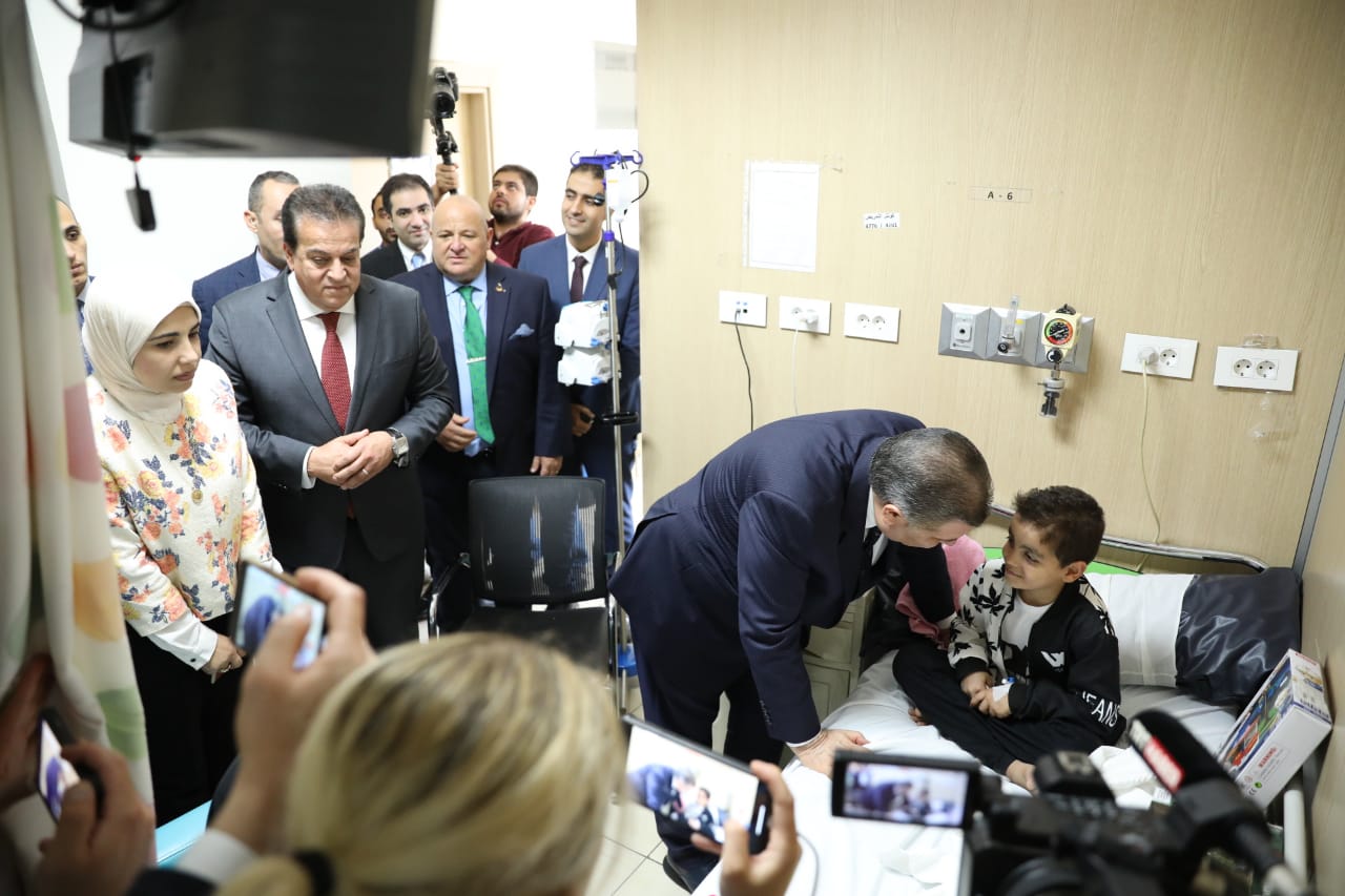 وزير الصحة المصرى ونظيرة التركى خلال الزيارة