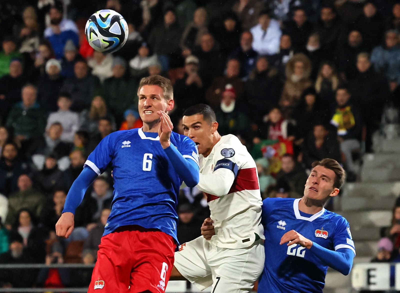 Liechtenstein vs. Portugal (5)