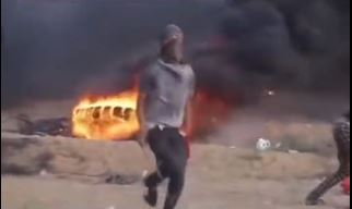 شباب المقاومة يرقصون على نيران العدو